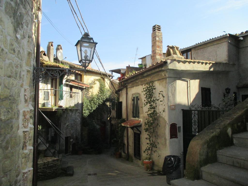 Casa Graziella Al Borgo Apartment Mazzano Romano Exterior foto
